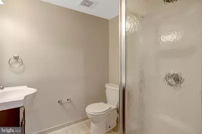 321 Gundry, Falls Church, VA 22046 - Photo 47