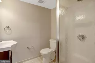 321 Gundry, Falls Church, VA 22046 - Photo 47