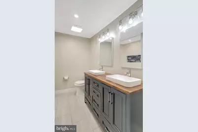 321 Gundry, Falls Church, VA 22046 - Photo 37