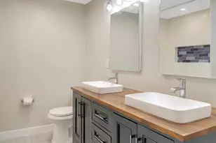 321 Gundry, Falls Church, VA 22046 - Photo 37