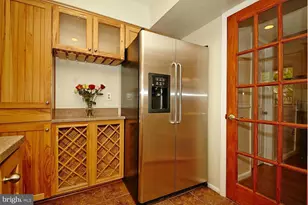 137 Virginia Ave S, Falls Church, VA 22046 - Photo 3
