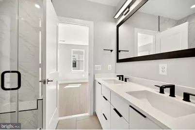 158 N Lee, Falls Church, VA 22046 - Photo 39