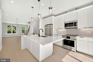 158 N Lee, Falls Church, VA 22046 - Photo 17