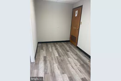 210 Broad Street E #200-U1, Falls Church, VA 22046 - Photo 3