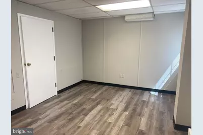 210 Broad Street E #200-U1, Falls Church, VA 22046 - Photo 9