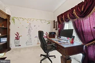 1002 Black Oak Ct, Fredericksburg, VA 22401 - Photo 11