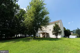 1002 Black Oak Ct, Fredericksburg, VA 22401 - Photo 7