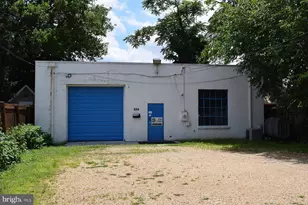 624 Wolfe St, Fredericksburg, VA 22401 - Photo 1