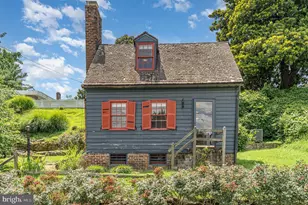 210 Sophia St, Fredericksburg, VA 22401 - Photo 3