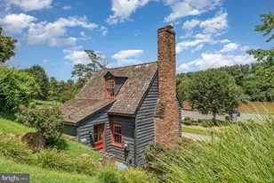 210 Sophia St, Fredericksburg, VA 22401 - Photo 5