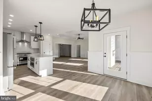 111 Huntington Hills Ln, Fredericksburg, VA 22401 - Photo 7