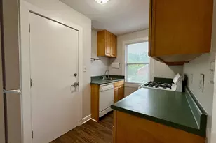 1400 Kenmore Ave, Fredericksburg, VA 22401 - Photo 5