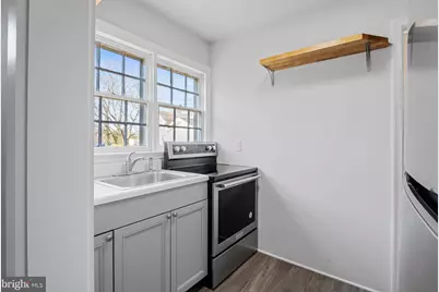 1117 Caroline #E, Fredericksburg, VA 22401 - Photo 7