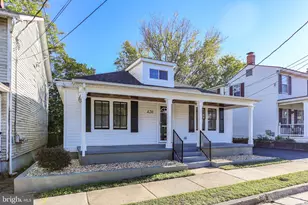 420 Dunmore St, Fredericksburg, VA 22401 - Photo 1
