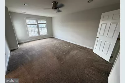 1018 Hotchkiss Place, Fredericksburg, VA 22401 - Photo 11