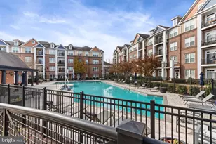 621 Cobblestone Blvd, Fredericksburg, VA 22401 - Photo 1