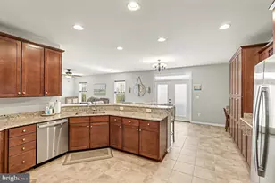 1207 Hearthstone Dr, Fredericksburg, VA 22401 - Photo 19