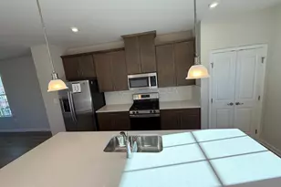 1100 Rampart Dr, Fredericksburg, VA 22401 - Photo 11