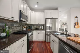 409 Dunmore St, Fredericksburg, VA 22401 - Photo 15