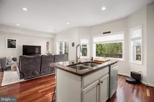 409 Dunmore St, Fredericksburg, VA 22401 - Photo 17