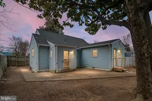 203 Frazier St, Fredericksburg, VA 22401 - Photo 3