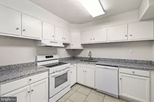 129 Hickok Cir, Fredericksburg, VA 22401 - Photo 5