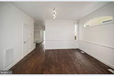 1712 Washington Avenue, Fredericksburg, VA 22401 - Photo 9