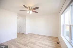 323 Tyler St, Fredericksburg, VA 22401 - Photo 9