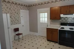 411 Pelham St, Fredericksburg, VA 22401 - Photo 9