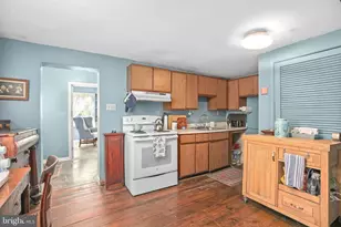 210 Princess Anne St, Fredericksburg, VA 22401 - Photo 5