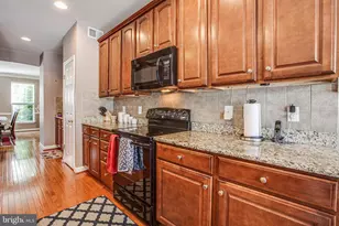 1205 Saunders Dr, Fredericksburg, VA 22401 - Photo 17