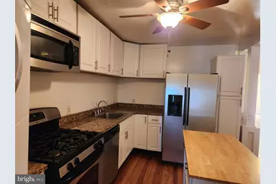 619 Caroline Street #1/2, Fredericksburg, VA 22401 - Photo 5