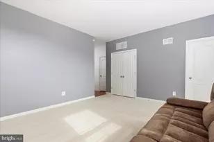 1216 Hudgins Farm Cir, Fredericksburg, VA 22408 - Photo 29