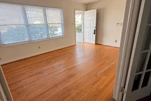 1218 Thornton St, Fredericksburg, VA 22401 - Photo 3