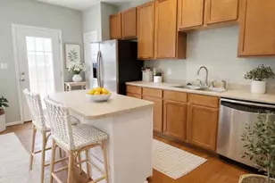 1410 Saunders Dr, Fredericksburg, VA 22401 - Photo 3