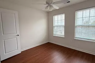 1124 Oakwood St, Fredericksburg, VA 22401 - Photo 9