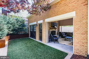 1111 Prince Edward St, Fredericksburg, VA 22401 - Photo 3