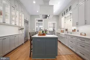 1111 Prince Edward St, Fredericksburg, VA 22401 - Photo 3