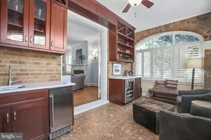 1111 Prince Edward St, Fredericksburg, VA 22401 - Photo 11