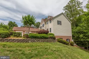 1001 Featherston Ct, Fredericksburg, VA 22401 - Photo 7