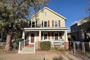 619 Spottswood St, Fredericksburg, VA 22401 - Photo 1