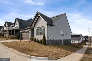 1601 Rampart Dr, Fredericksburg, VA 22401 - Photo 3