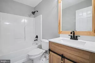 1002 Martingale Ct, Fredericksburg, VA 22401 - Photo 15