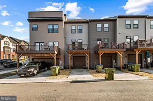 1318 Trestle Dr, Fredericksburg, VA 22401 - Photo 3