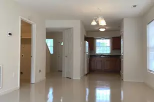 1011 Myrick St, Fredericksburg, VA 22401 - Photo 3