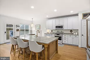 1304 Brigadier Dr, Fredericksburg, VA 22401 - Photo 3