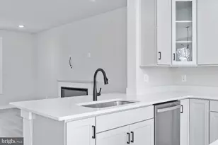 440 Germania St, Fredericksburg, VA 22401 - Photo 11