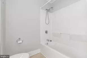 407 Hawke St, Fredericksburg, VA 22401 - Photo 15