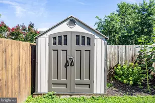 407 Hawke St, Fredericksburg, VA 22401 - Photo 23