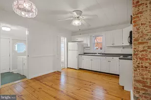 918 Mercer St, Fredericksburg, VA 22401 - Photo 5